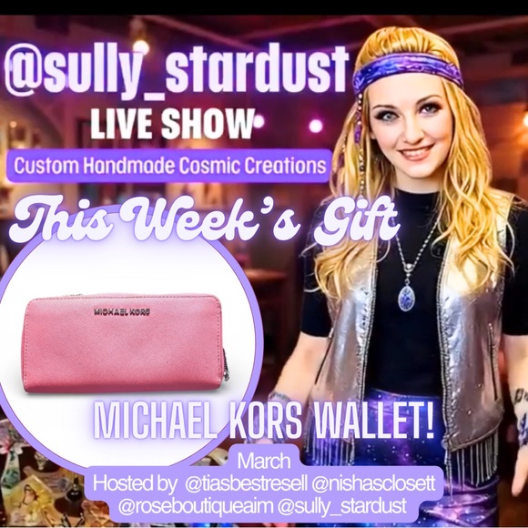 Michael Kors Accessories - MARCH SPECIAL @tiasbestresell @roseboutiqueaim @nishasclosett @sully_stardust